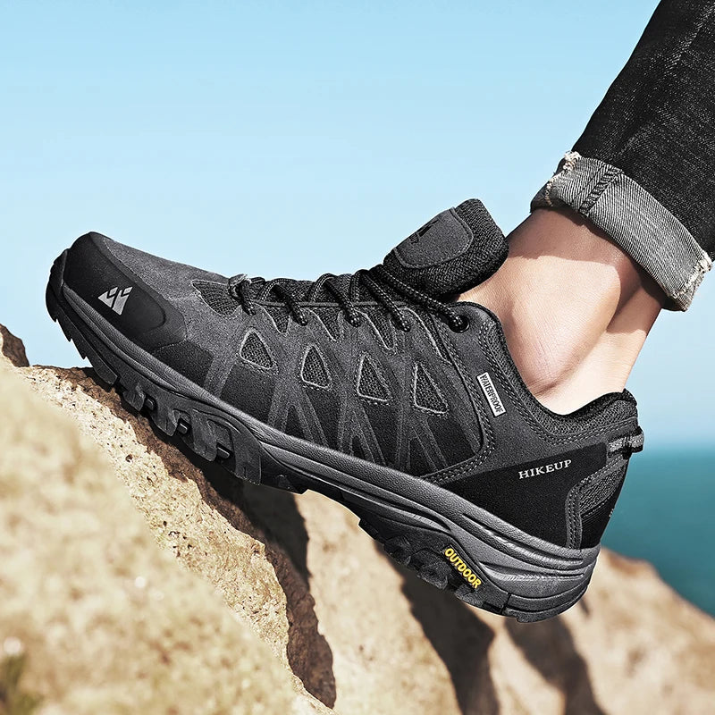 Men Hiking Shoes Breathable Lace Up Cushioning Outdoor Sneakers