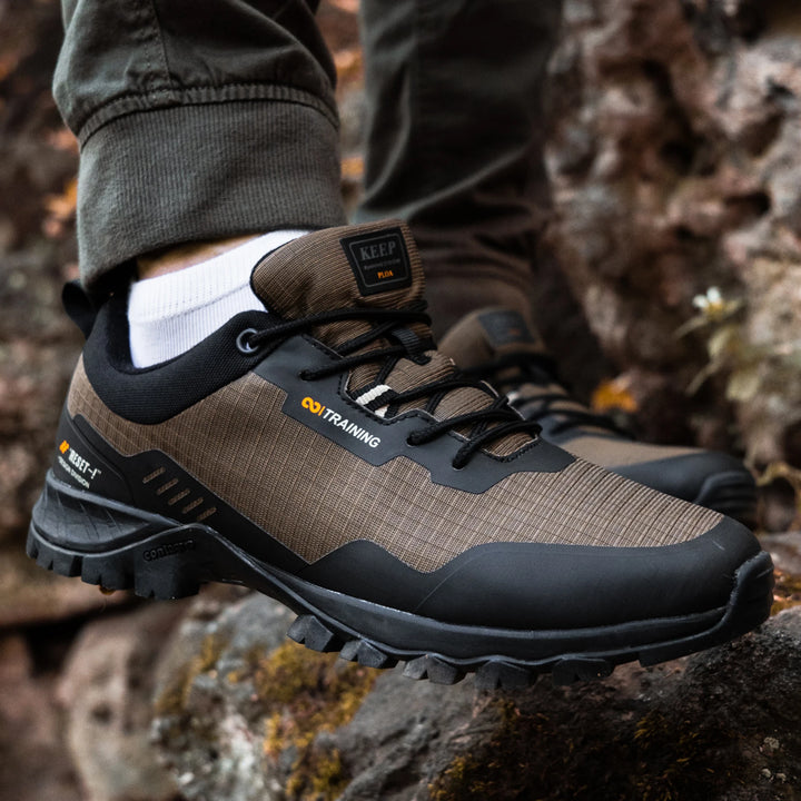 Men Waterproof Hiking Shoes Non Slip Lightweight Outdoor Sneakers